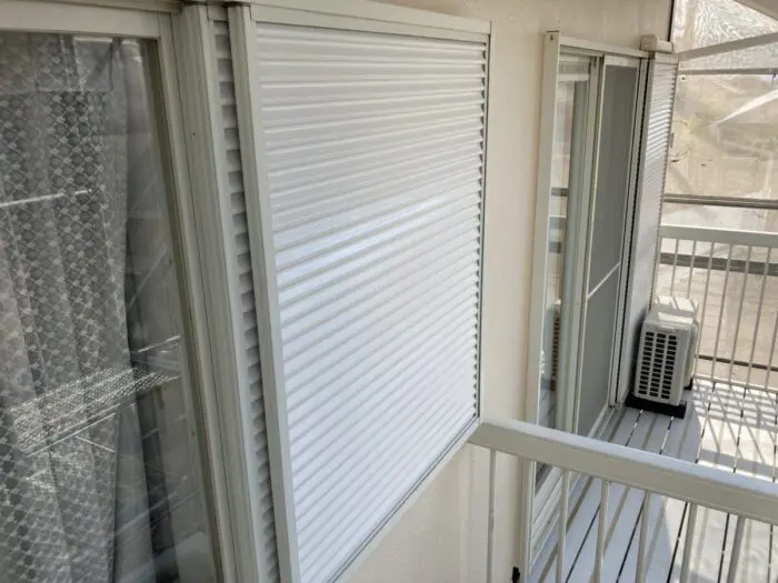 裾野市千福が丘 外部塗装工事 T様邸 雨戸塗装 御殿場市の外壁塗装 屋根塗装専門店 富士塗装工業